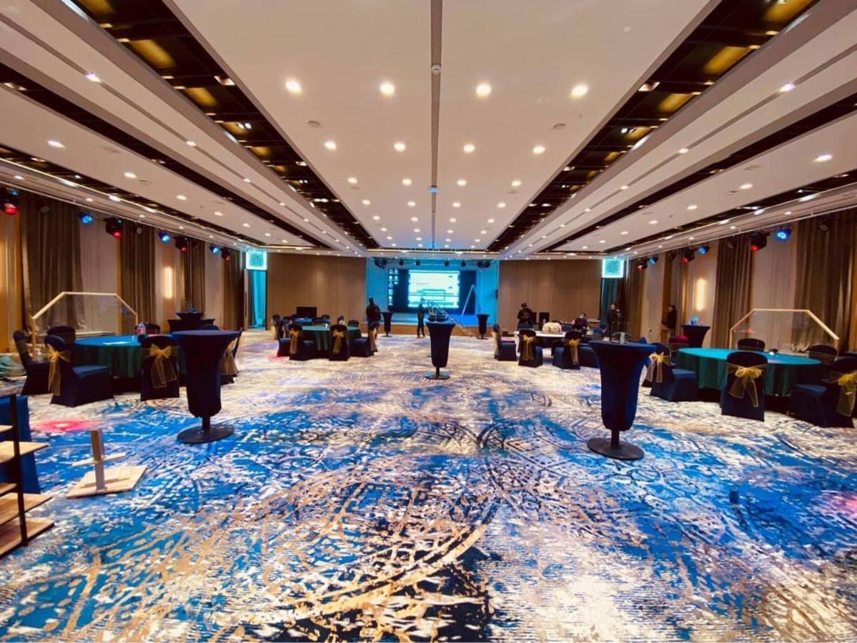 Millennium Plaza Hotel & Mall Ουλάν Μπατόρ Εξωτερικό φωτογραφία